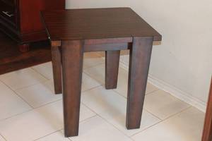 lot 226 image: WOOD END SIDE TABLE