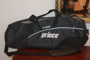 lot 244 image: PRINCE  RACQUET  BAG