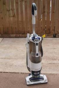 lot 263 image: SHARK PROFESSIONAL VACUUM