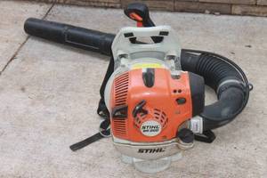 lot 271 image: STIHL BR200 PROFESSIONAL GAS POWER BACKPACK BLOWER