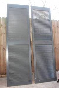 lot 290 image: SET OF TALL  GREY WOOD SHUTTERS 97 X 28