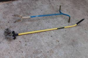 lot 318 image: TOTAL OF 2 GARDEN CULTIVATORS  SEE PICS