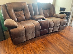 lot 78 image: TOTAL OF 3-PIECE BROWN LEATHER RECLINER ROCKER