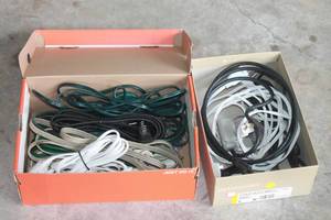 lot 183 image: LOT OF INDOOR EXTENSION CORDS