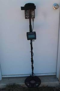 lot 11 image: WHITES ELECTRONICS XLT SPECTRUM E-SERIES METAL DETECTOR