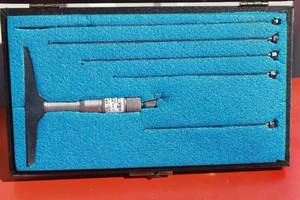 lot 26 image: CENTRAL TOOL CO. CALIBRATION DEPTH MICOMETER SET Z24604B WITH CASE   SEE PICS
