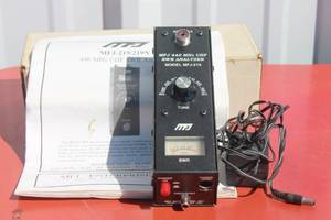 lot 28 image: MFJ 440 MHZ UHF SWR ANALYZER MODEL MFJ-219 WITH MANUAL