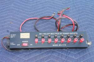 lot 110 image: MFJ DELUXE MULTIPLE DC POWER OUTLETS MODEL MFJ-1116