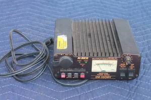 lot 114 image: ALINCO OUTMAX 32A SWITCHING POWER SUPPLY DM-330MV