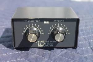 lot 72 image: MFJ 6-METER ANTENNA  TUNER , MODEL MFJ-903