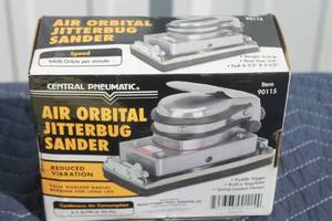 lot 80 image: CENTRAL PNEUMATIC 90115 AIR ORBITAL JITTERBUG SANDER