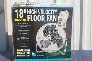 lot 81 image: FLOW PRO INDUSTRIAL 18 HIGH VELOCITY FLOOR FAN 10180
