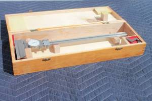 lot 153 image: DIAL HEIGHT12 GAUGE DIAL CALIPER MICROMETER 2243-3312 WITH WOOD CARRY CASE