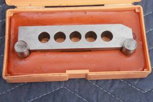 lot 159 image: METALWORKINGMACHINING SINE BAR PRECISION MEASURING INSTRUMENT IN CASE