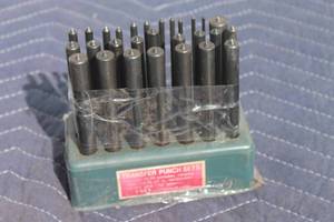 lot 169 image: TOTAL OF 28 PC PUNCH SET