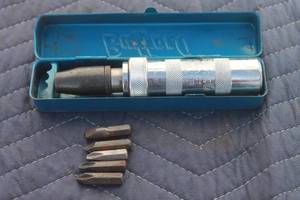 lot 178 image: VINTAGE BUFFALO IMPACT DRIVER No. 2500 WITH ATTATCHMENTS & METAL CASE