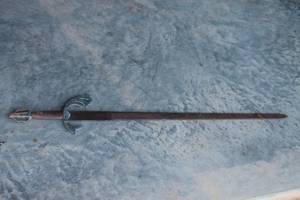 lot 48 image: VINTAGE SPANISH TOLEDO MADE IN SPAIN SWORD, 41 L