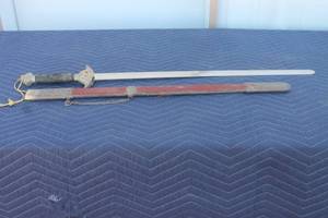 lot 50 image: ANTIQUE CHINESE CEREMONIAL  RED EYE TIGER 36 L SWORD WITH SHEATH