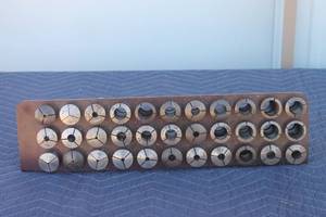 lot 133 image: TOTAL OF 33 ASSORTED SIZE LATHE PANTOGRAPH ENGRAVING MACHINE COLLETS  WITH TRAY