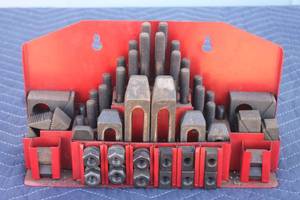 lot 136 image: DELUXE STEEL COMBINATION STEP BLOCK AND CLAMP SET WTH STORAGE TRAY