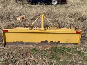 lot 240 image: YELLOW BOX BLADE BOX SCRAPERSEE VIDEO ATTACHED