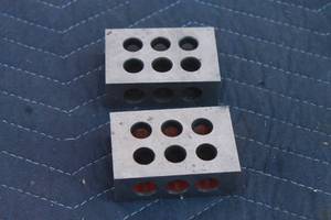 lot 273 image: TOTAL OF 2 MACHINIST MILLING LATHE 3 SET UP BLOCKS