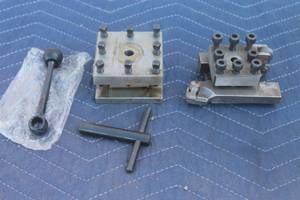 lot 275 image: TOTAL OF 2 LATHE FOUR WAY POSITION TOOL POST  SEE PICS