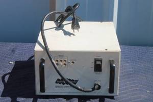 lot 281 image: AUDIO AUTHORITY 978 POWER SUPPLY