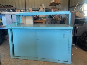 lot 294 image: BLUE 2-TIER METAL WORK TABLE WITH SOCKETS , 60 X 28 X 48H