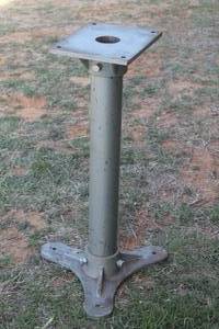 lot 83 image: GRINDER PEDESTAL BASE&nbsp
