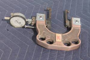 lot 39 image: MERCURY GAUGE CO CALIBRATER MG-3 WITH MITUTOYO No. 2923-10 GAUGE&nbsp