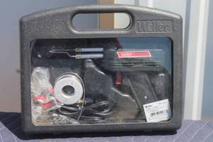 lot 113 image: WELLER 8200 PKS SOLDERING GUN KIT WITH CASE&nbsp