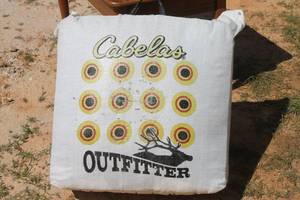 lot 121 image: CABELAS OUTFITTER TARGET 43445600