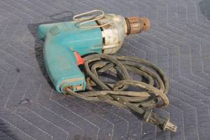 lot 137 image: CHICAGO ELECTRIC&nbsp 38 VSR DRILL POWER TOOL 348&nbsp