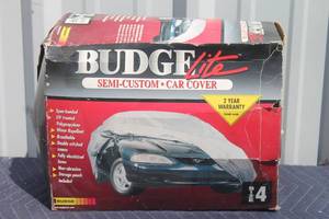 lot 168 image: BUDGE LITE SEMI CUSTOM CAR COVER&nbsp