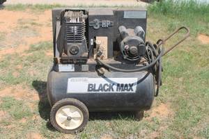 lot 169 image: SANBORN BLACK MAX&nbsp 3HP AIR COMPRESSOR&nbsp