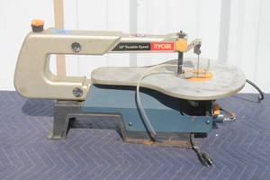 lot 181 image: RYOBI 16 VARIBLE SPEED SCROLL SAW SC164VS