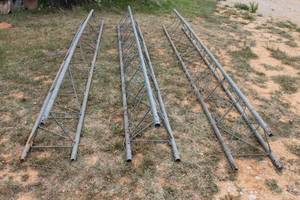 lot 298 image: TOTAL OF 3 ROHN 25G ANTENNA 10FT TOWER&nbsp