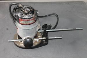 lot 316 image: PORTER CABLE ROUTER 162&nbsp