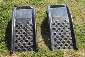 lot 5 image: SET OF STEEL CAR RAMPS ,MAX WEIGHT 2000