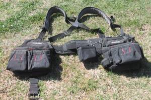 lot 11 image: BLACK HUSKY FARMERS SUSPENSION RIG WORK TOOL BELT WITH SUSPENDERS