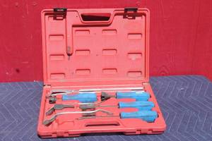 lot 28 image: PROFESSIONAL 8-PC DRUM BRAKE SERVICE TOOL SET