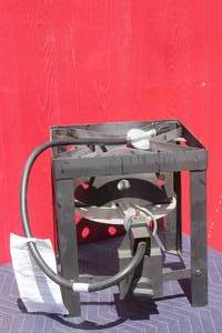 lot 39 image: PORTABLE  PROPANE GAS BURNER WITH REGULATOR
