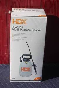 lot 72 image: HDX 1-GALLON MULTI PURPOSE SPRAYER ,210739