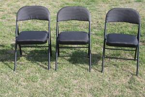 lot 101 image: TOTAL OF 3 DOREL HOME FURNISHING INC, DELUXE FABRIC BLACK CHAIRS , 14996TUG1W