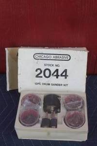 lot 175 image: CHICAGO ABRASIVE 12PC DRUM SANDER KIT 2044