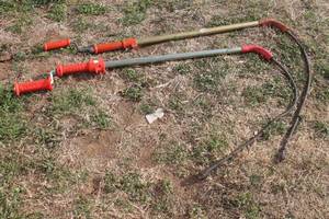 lot 189 image: TOTAL OF 2 HEAVY DUTY UNCLOGGING  AUGER SNAKES, RIDGID GENERAL