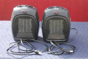 lot 203 image: TOTAL OF 2 EVERSTART CERAMIC HEATERS HPV-25