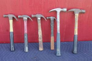 lot 263 image: TOTAL OF 6 FRAMING HAMMERS