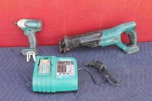lot 283 image: MAKITA  BJR182  18V CORDLESS  RECIPROCATING SAW ,MAKITA  B7D141 18V CORDLESS IMPACT DRIVER  ,AND  MAKITA DC18RA RAPID BATTERY CHARGER  SEE PICS